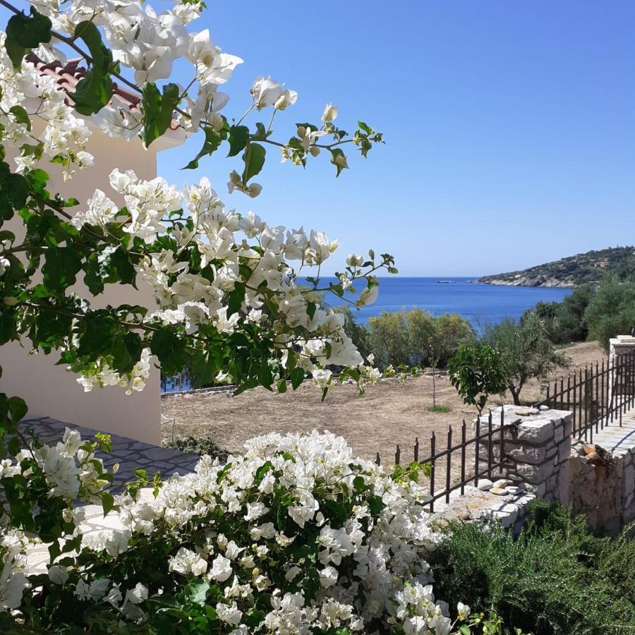 Seafront Studio With Direct Beach Access Koroni  Exterior photo