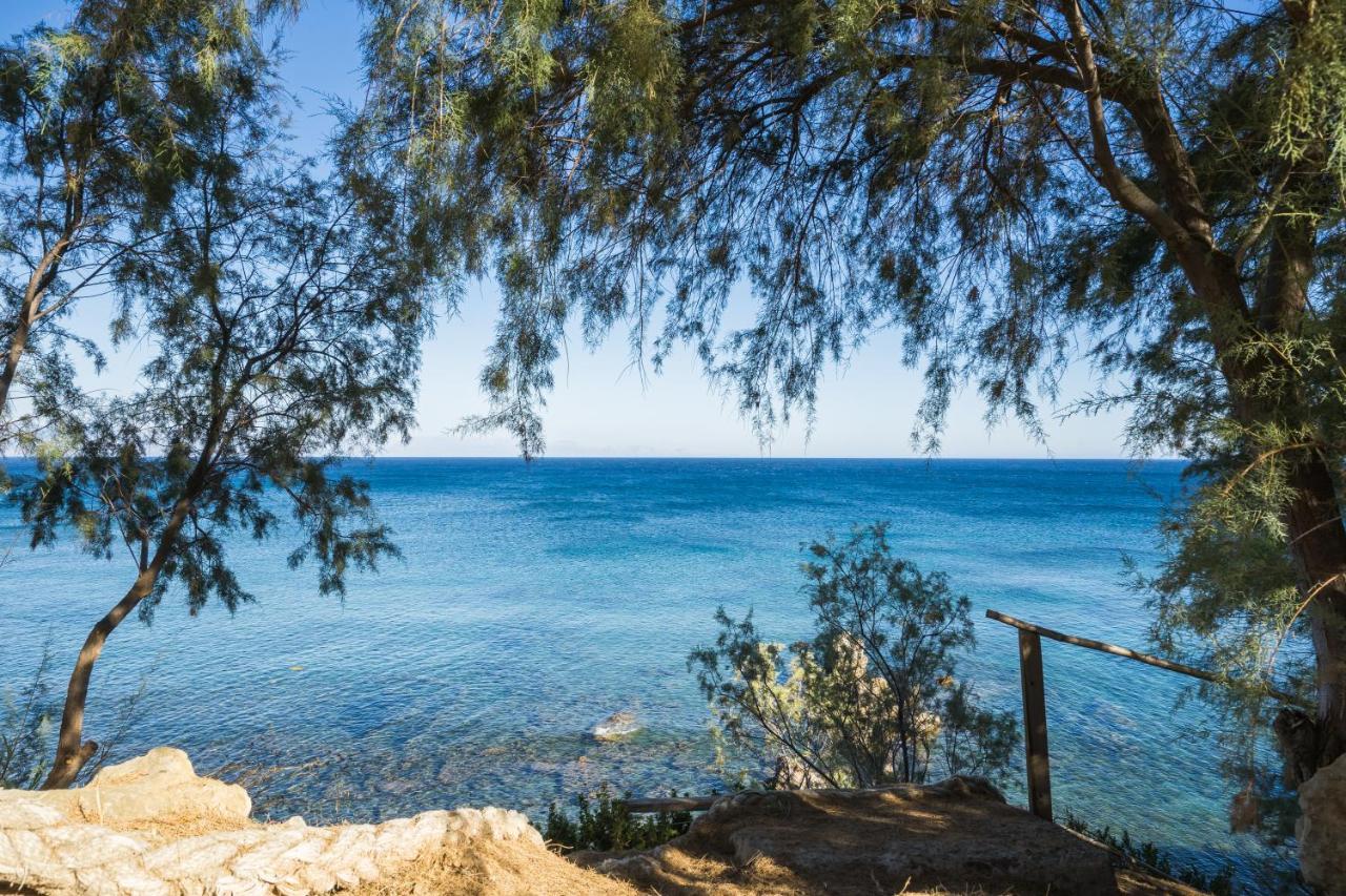 Seafront Studio With Direct Beach Access Koroni  Exterior photo